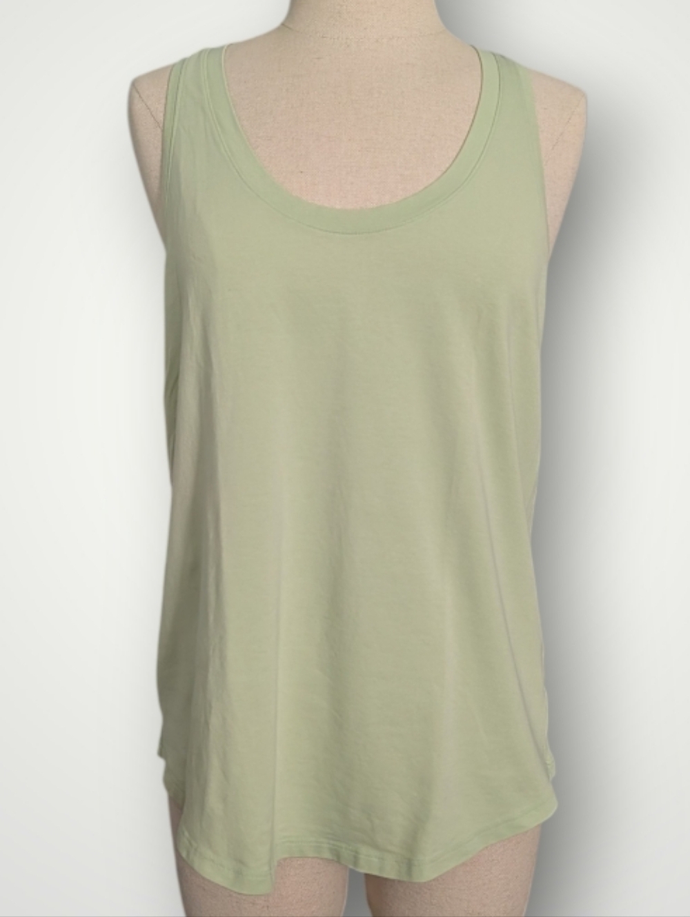 Lululemon Love Tank - Picture 2 of 11